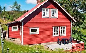 Holiday Home Bremnes II